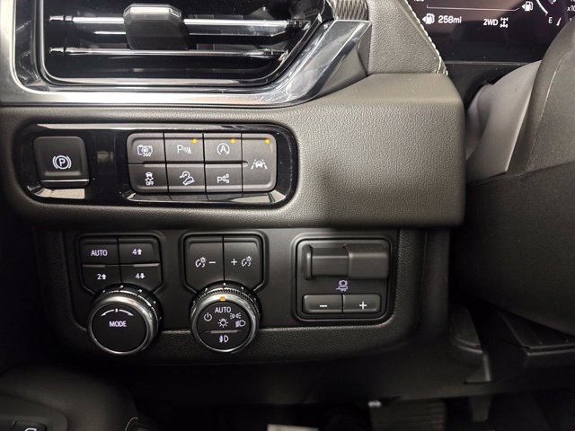 Used 2026 GMC Yukon Elevation w/ Elevation Premium Package AWD/4WD image 20