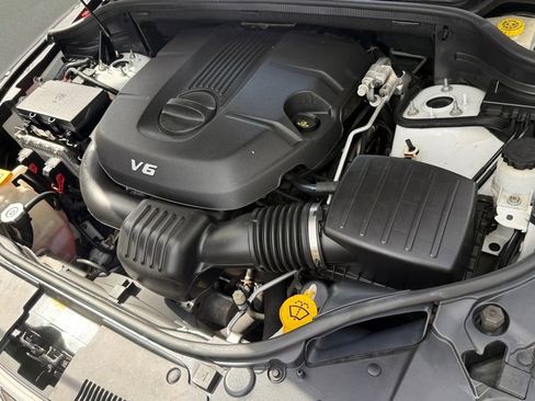 Used 2015 Jeep Grand Cherokee Limited w/ Luxury Group II image 30