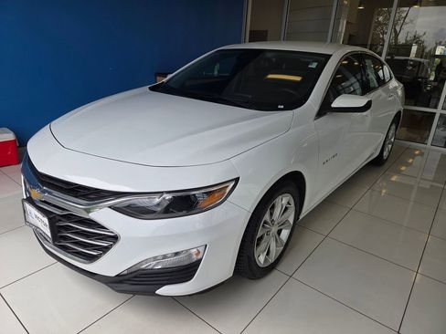 Used 2023 Chevrolet Malibu LT FWD image 1