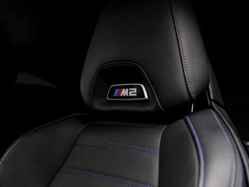 Used 2023 BMW M2 w/ Lighting Package RWD image 38