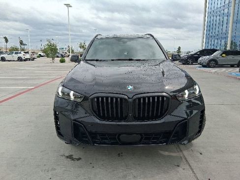 Used 2024 BMW X5 sDrive40i w/ Executive Package RWD image 2