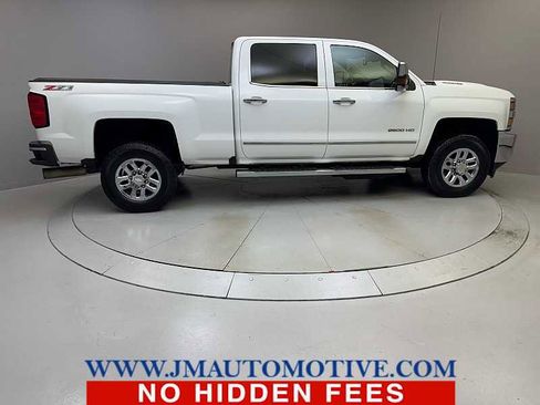 Used 2017 Chevrolet Silverado 2500 LTZ w/ Duramax Plus Package image 6