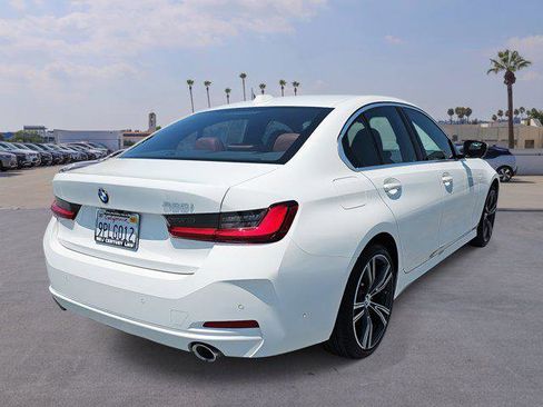 Used 2024 BMW 330i Sedan w/ Convenience Package image 5
