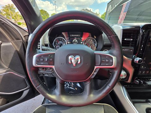Used 2019 RAM 1500 Laramie w/ Sport Appearance Package AWD/4WD image 30