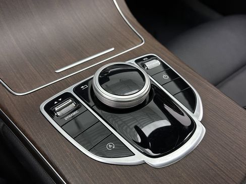 Used 2019 Mercedes-Benz C 300 Sedan w/ Premium Package image 14
