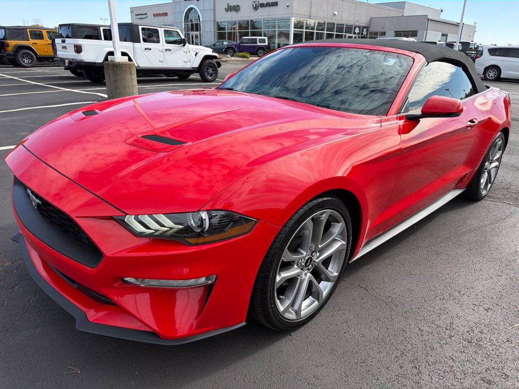 Used 2020 Ford Mustang Premium RWD image 2
