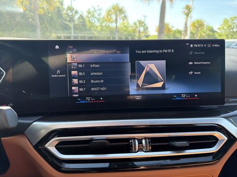 Certified 2023 BMW 330i xDrive Sedan w/ Premium Package AWD/4WD image 23