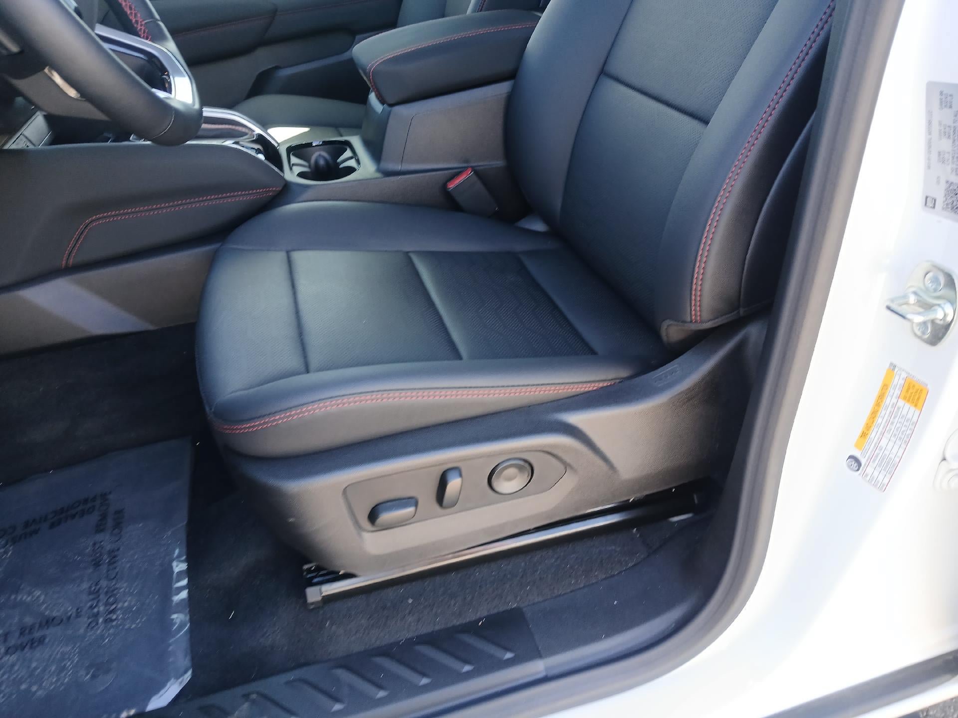 New 2026 Chevrolet Colorado Z71 w/ Technology Package AWD/4WD image 16