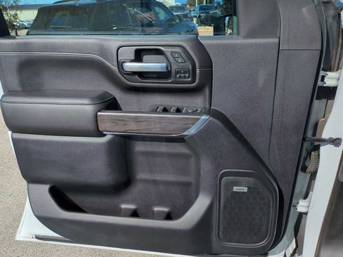 Used 2021 Chevrolet Silverado 2500 LTZ w/ LTZ Premium Texas Edition image 23