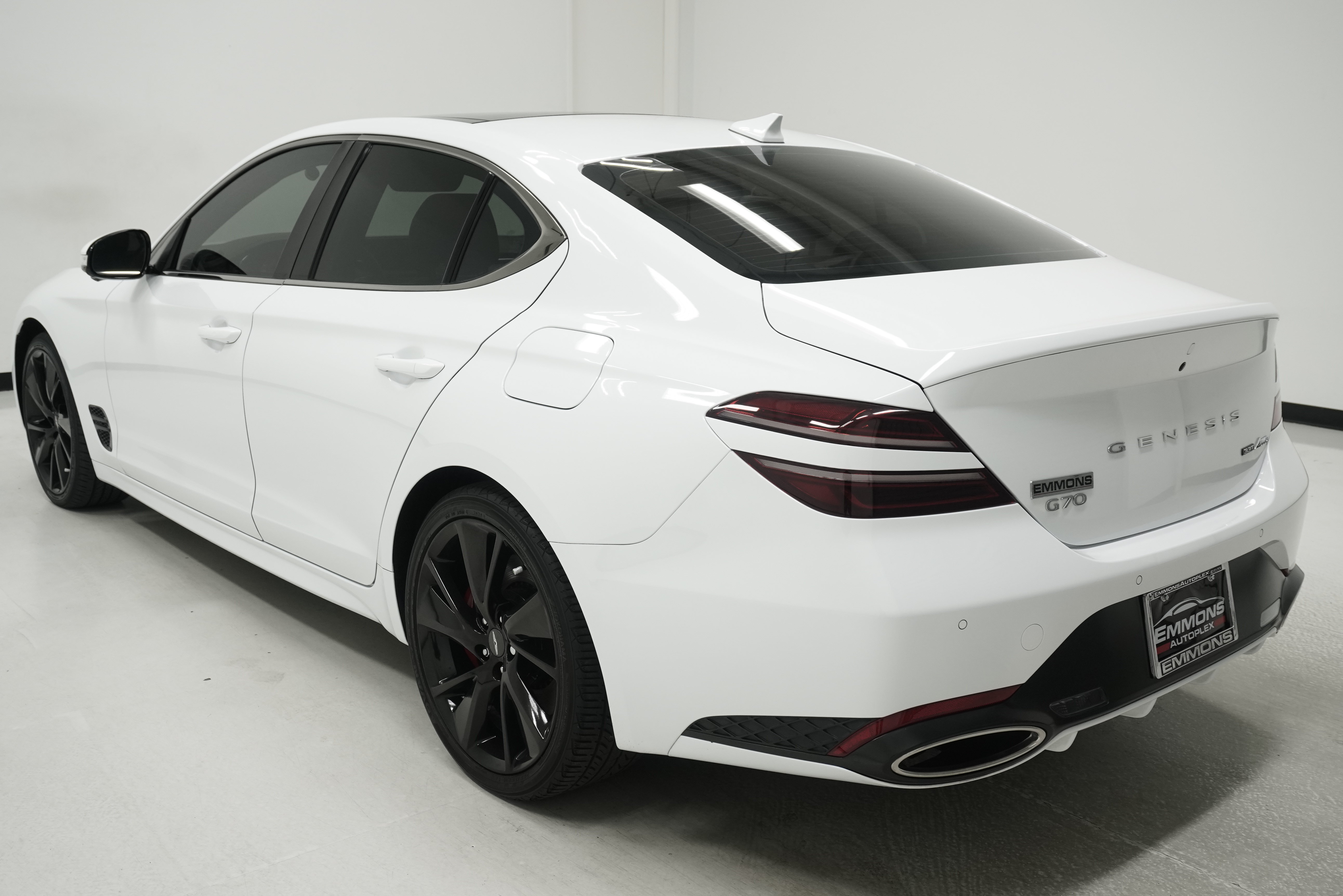 Used 2023 Genesis G70 3.3T w/ Sport Prestige Package AWD/4WD image 4