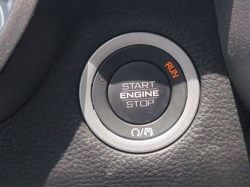 Used 2023 RAM 1500 Big Horn RWD image 31