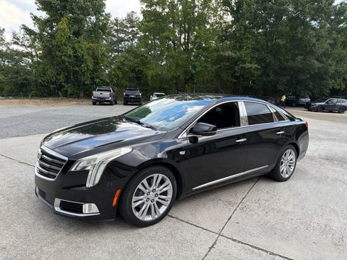 Used 2019 Cadillac XTS Luxury FWD image 5