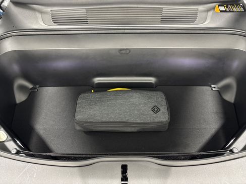 Used 2023 Rivian R1T Adventure image 14