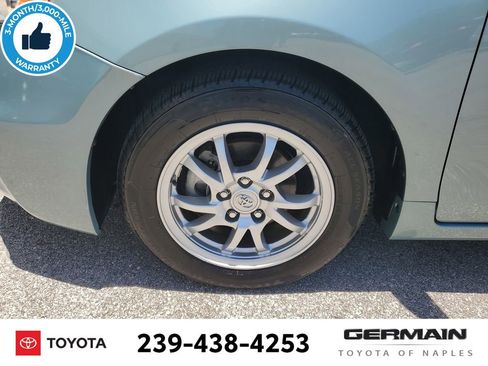 Used 2014 Toyota Prius V Three FWD image 13