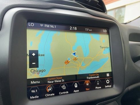 Used 2023 Jeep Renegade Limited w/ Sun/Sound Group image 17