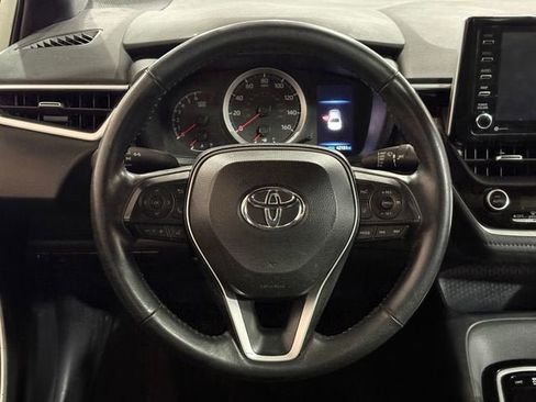 Used 2021 Toyota Corolla SE image 18