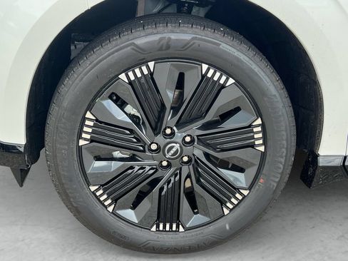 New 2026 Nissan Murano Platinum AWD/4WD image 24