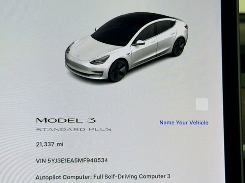 Used 2021 Tesla Model 3 Standard Range Plus image 15