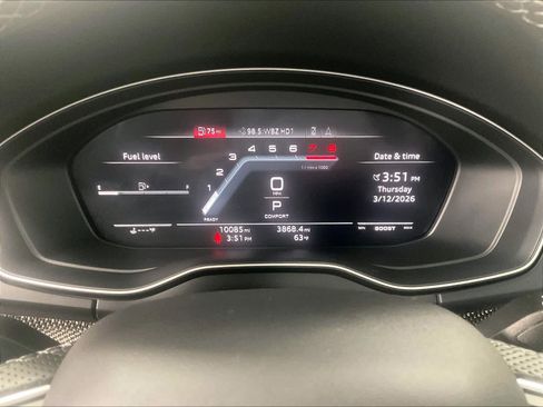 Used 2024 Audi SQ5 Prestige w/ Prestige Package image 26