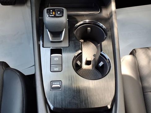 Used 2023 Nissan Rogue SV w/ SV Premium B Package FWD image 23