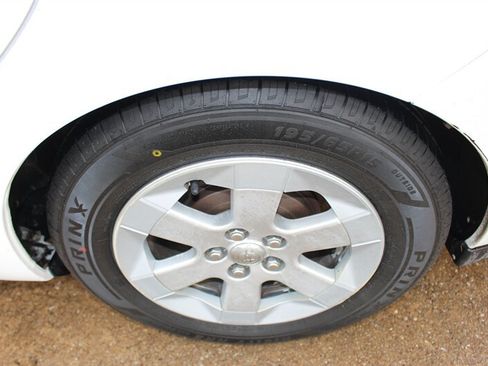 Used 2008 Toyota Prius FWD image 34
