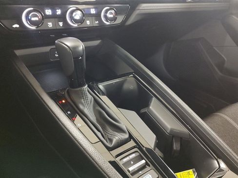 Used 2023 Honda Accord Sport image 11