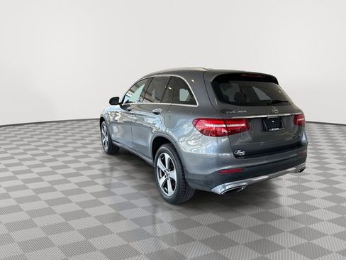 Used 2019 Mercedes-Benz GLC 300 w/ Premium Package image 8