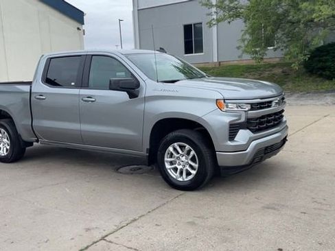 Certified 2026 Chevrolet Silverado 1500 RST AWD/4WD image 2