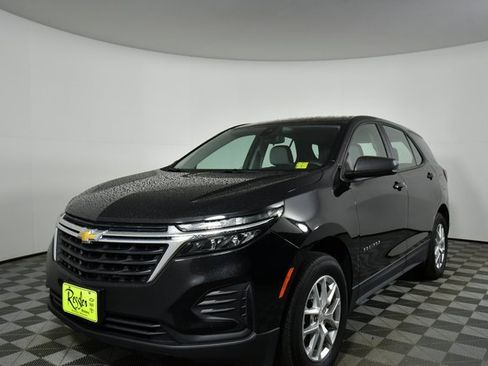 Used 2024 Chevrolet Equinox LS w/ LPO, Floor Liner Package image 6