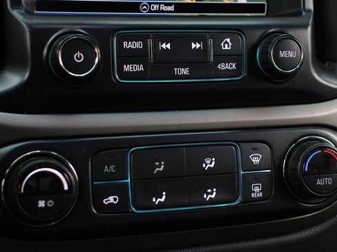 Used 2018 Chevrolet Colorado Z71 image 30