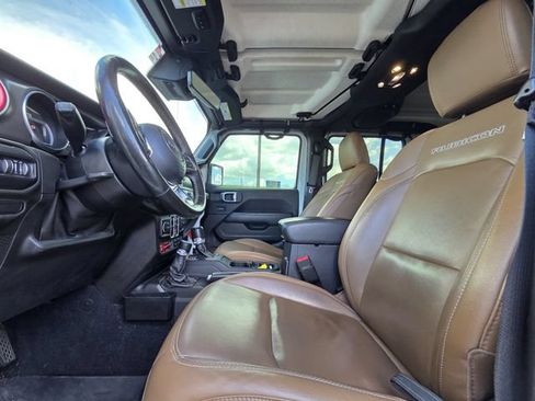 Used 2020 Jeep Gladiator Rubicon w/ Dual Top Group AWD/4WD image 12