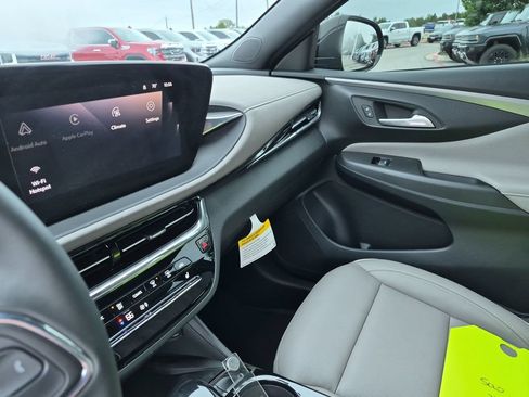 New 2026 Buick Envista Avenir FWD image 26