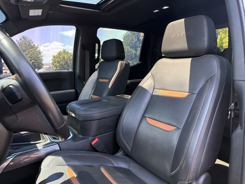 Used 2022 GMC Sierra 1500 AT4 w/ AT4 Premium Package AWD/4WD image 7