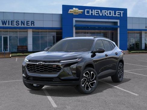 Used 2026 Chevrolet Trax RS w/ Driver Confidence Package FWD image 6