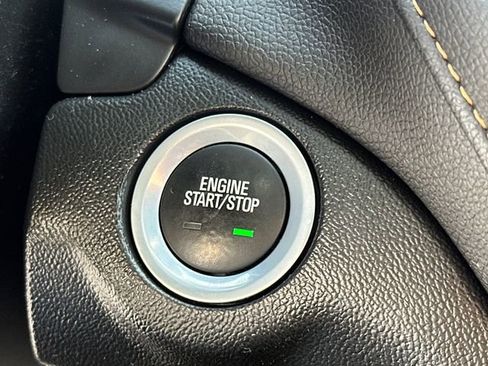 Used 2019 Chevrolet Equinox LT image 35