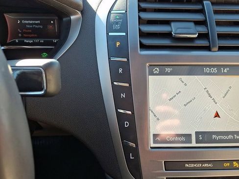 Used 2019 Lincoln MKZ Reserve image 16