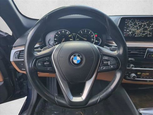 Used 2018 BMW 530i w/ Premium Package RWD image 13