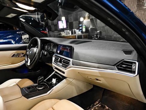 Used 2021 BMW 330i Sedan w/ Driving Assistance Package image 15