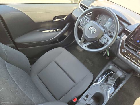 Used 2024 Toyota Corolla LE FWD image 15