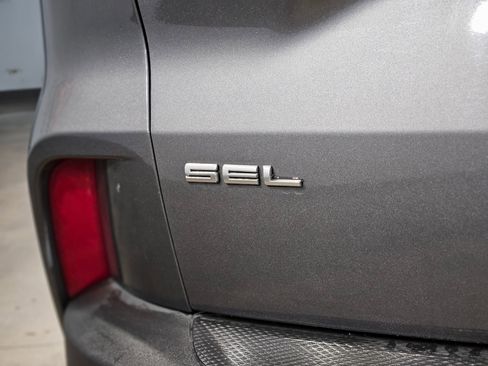 Used 2021 Ford Escape SEL image 38