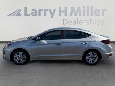 Used 2020 Hyundai Elantra SEL image 2