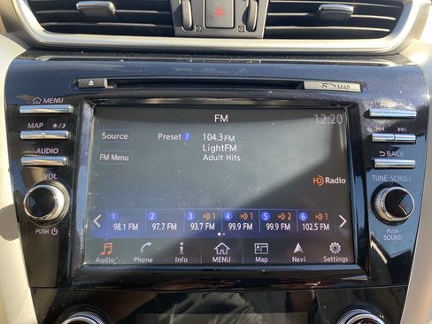 Used 2017 Nissan Murano SL image 23