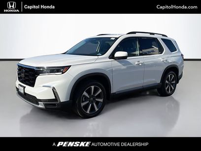 Certified 2025 Honda Pilot Touring