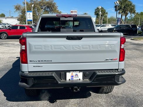 New 2025 Chevrolet Silverado 1500 ZR2 w/ Technology Package image 6