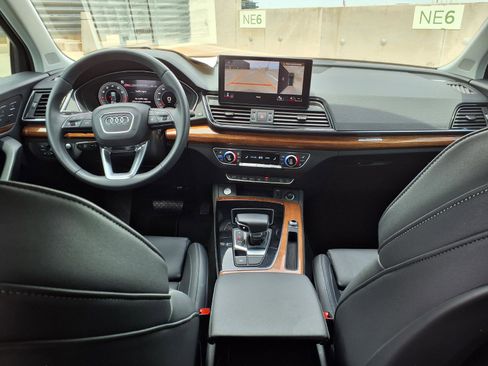 Used 2023 Audi Q5 2.0T Prestige AWD/4WD image 19