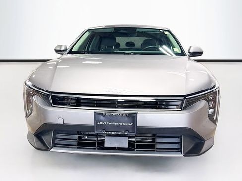 Used 2025 Kia K4 EX FWD image 2