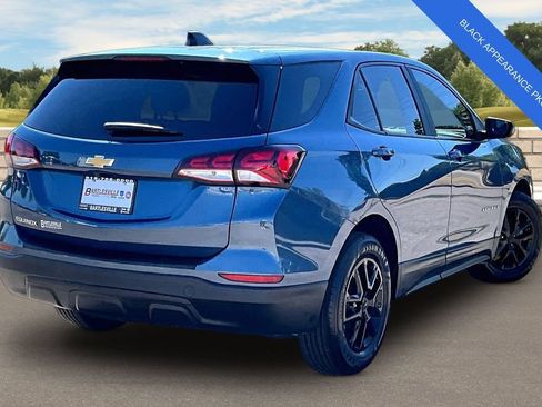 Used 2024 Chevrolet Equinox LS w/ LS Convenience Package FWD image 12
