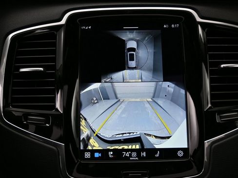 Used 2024 Volvo XC90 B5 Plus image 30