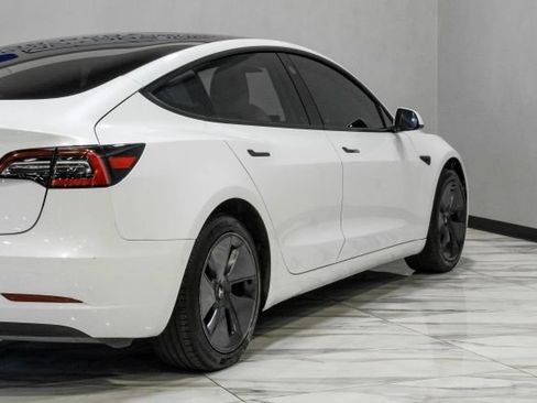 Used 2021 Tesla Model 3 Standard Range Plus RWD image 12