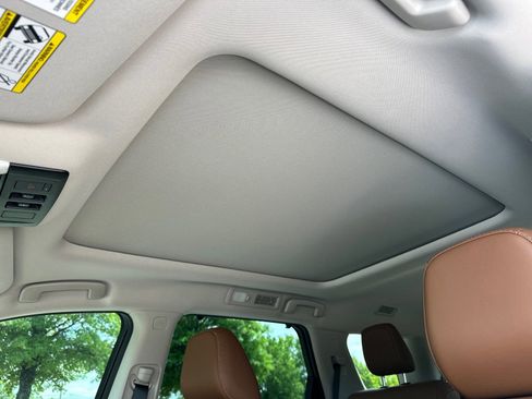 New 2026 Nissan Pathfinder Platinum FWD image 34